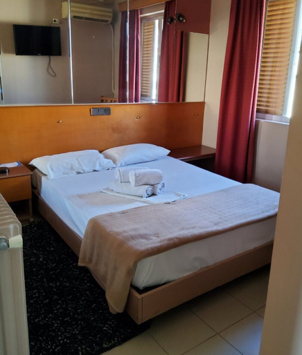 Bedroom 5, TIVOLI, Attica