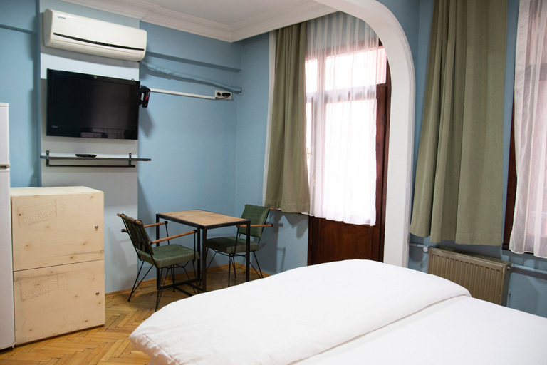 Bedroom 4, Yolohostel, Kadıköy