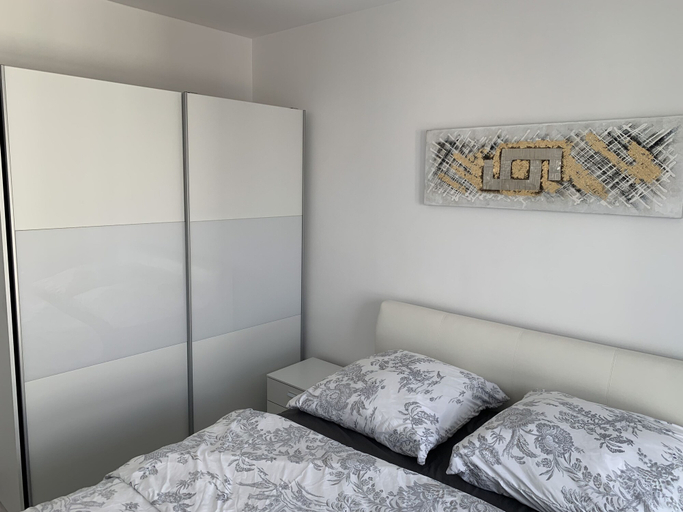 Bedroom 4, Luxury Westpark 2 Residence Lake View W4, Municipiul Bucuresti