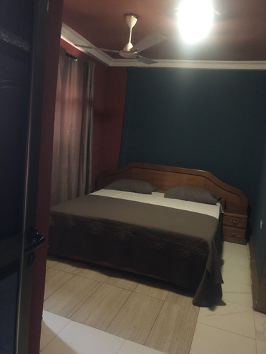 Bedroom 4, Riklyn Hotel, Tema