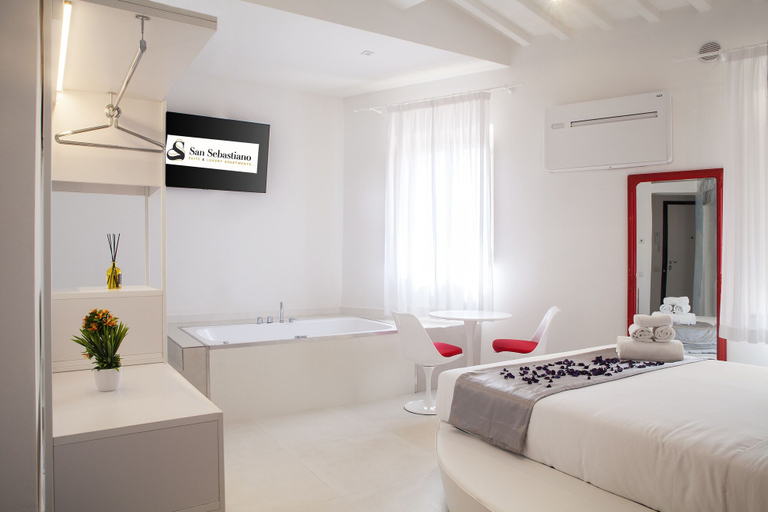 Bedroom 4, San Sebastiano Suite & Luxury, Siena