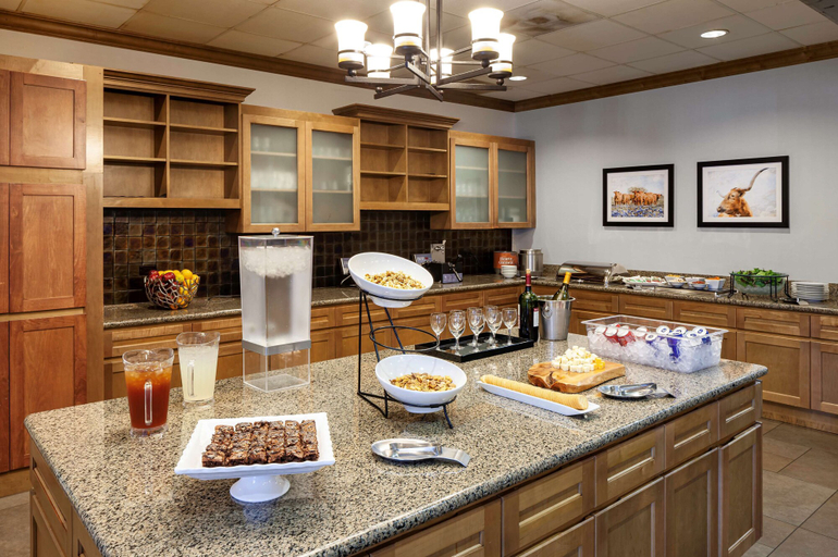 Food & Drinks 5, Homewood Suites by Hilton Austin/Round Rock, TX, Williamson