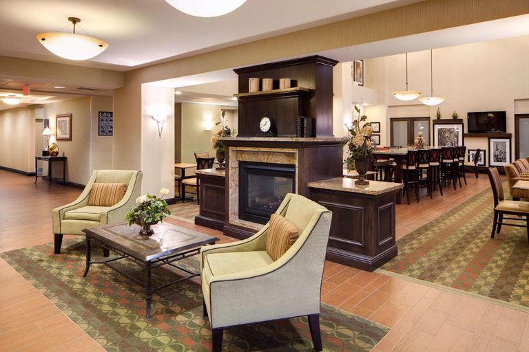 Others 5, Hampton Inn & Suites Chicago/St. Charles, Kane