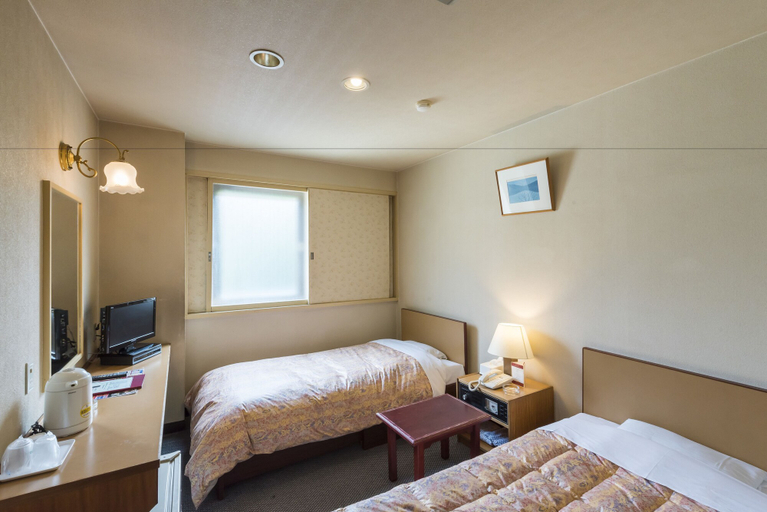 Bedroom 4, Oka Hotel, Kanazawa