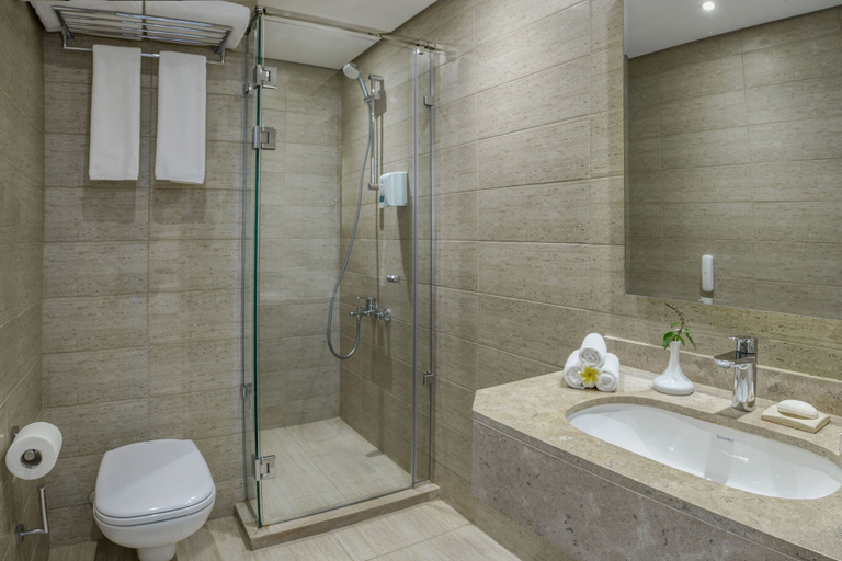 Bathroom 5, JAZ Fanara Residence - All Inclusive, Sharm el-Sheikh