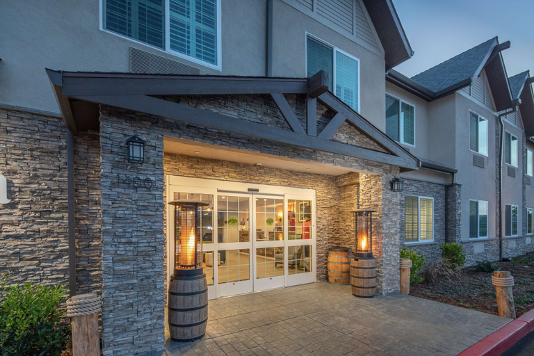 Exterior & Views 2, Aristocrat Hotel, BW Signature Collection, San Mateo