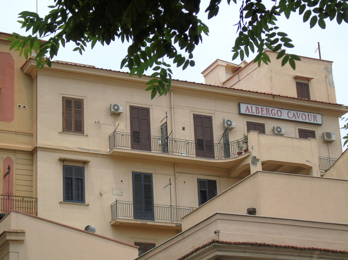 Exterior & Views 2, Albergo Cavour, Palermo