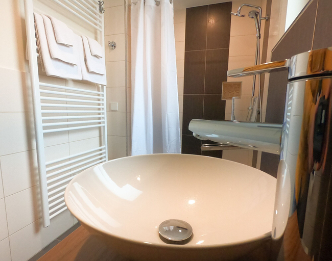 Bathroom 5, Hotel Pension Langhans, Heilbronn