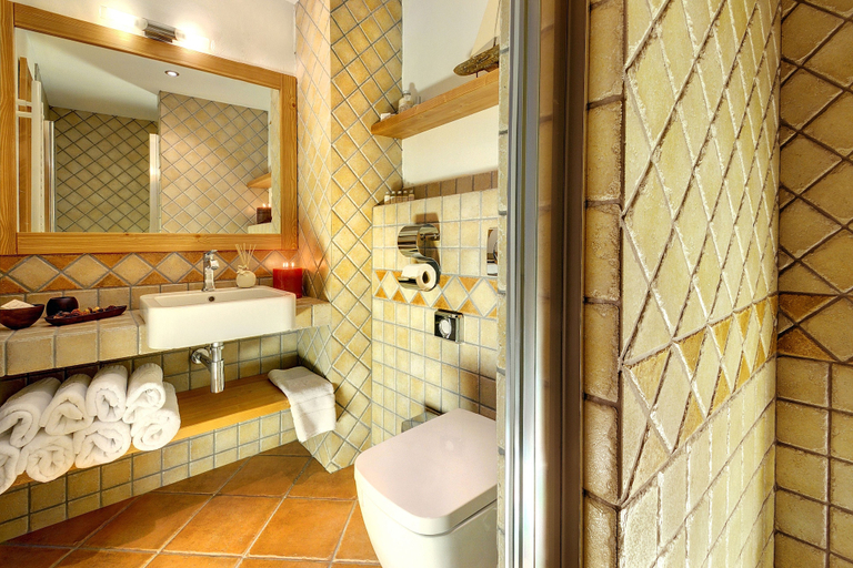 Bathroom 3, panoraMic Mountain Residence, Poprad