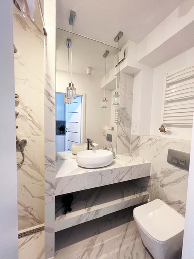Bathroom 2, ICE Apartments, Kraków City