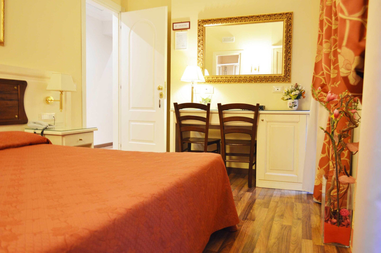 Bedroom 3, Residenza Domiziano, Roma