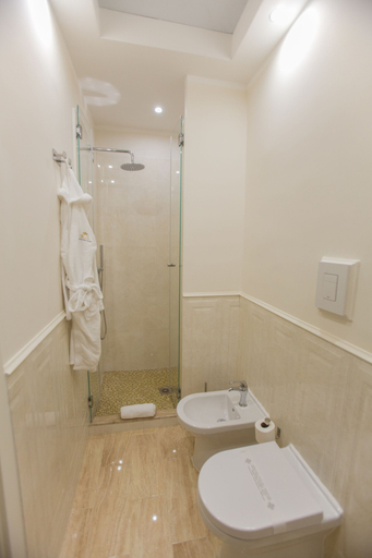 Bathroom 5, Royal Suite Trinità dei Monti, Rome