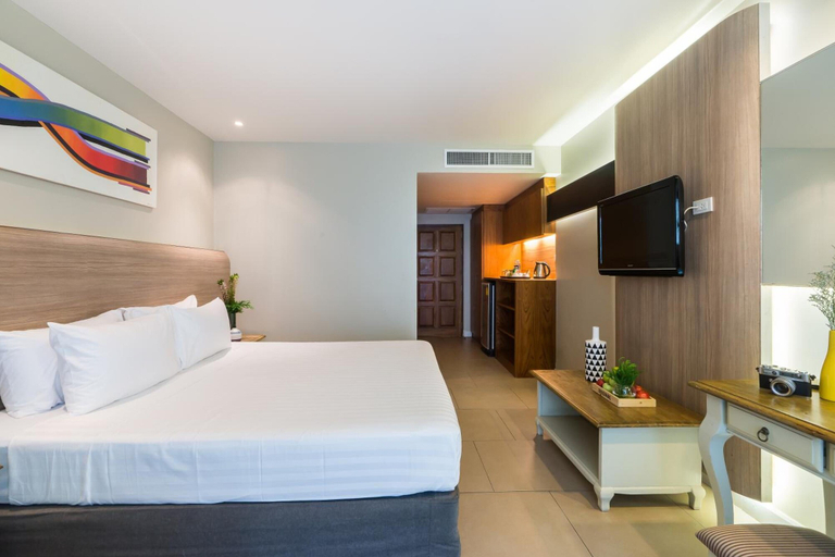 Bedroom 3, Sea Me Spring Too Hotel, Pattaya