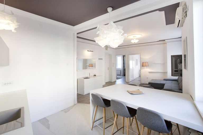 Others 5, Central New Apartment, Belgrade