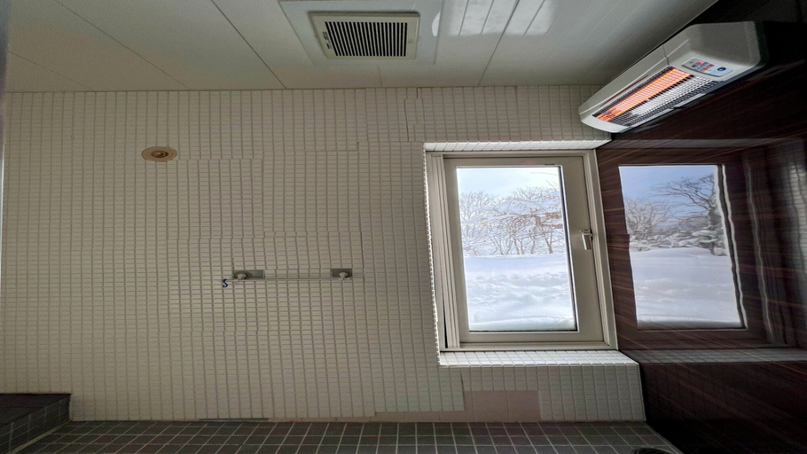 Bathroom 4, Yellow House by Lake Toya, Tōyako