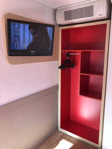 Bedroom 3, Premiere Classe Perpignan Sud, Pyrénées-Orientales