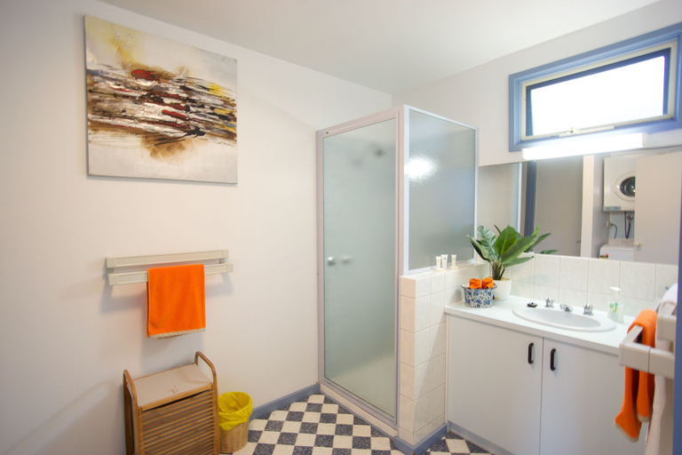 Bathroom 4, PierView Apartments, Surf Coast - West