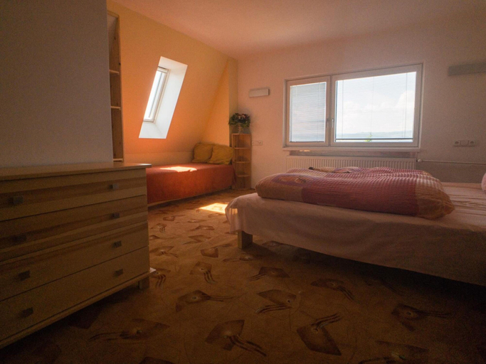 Bedroom 2, Guest House Privát Štrba, Poprad