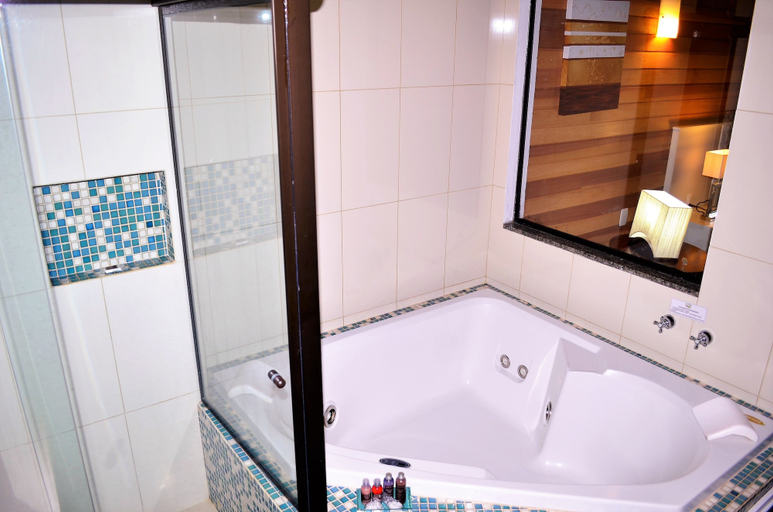 Bathroom 4, Pousada Toca da Coruja, Camanducaia