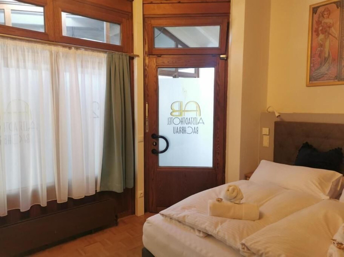 Bedroom 4, Altstadthotel Bachbräu, Weilheim-Schongau
