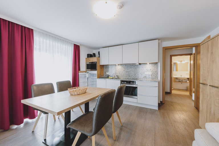 Others 4, Appartements Sulzer by we rent, Zell am See