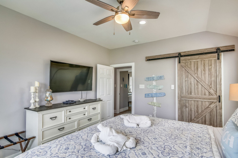 Bedroom 2, Beach Freak, Galveston