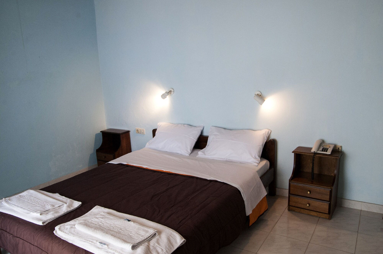 Bedroom, Apraos Bay Hotel In Kalamaki Beach, 100m From the Lovely Sandy Beach, Ionian Islands