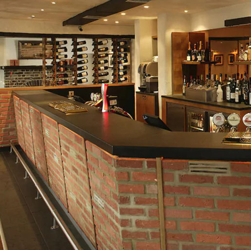 Food & Drinks 4, Stirrups Hotel, Bracknell Forest