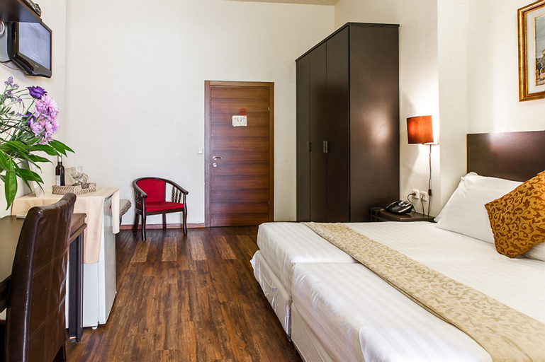 Bedroom 4, Little House in Rehavia