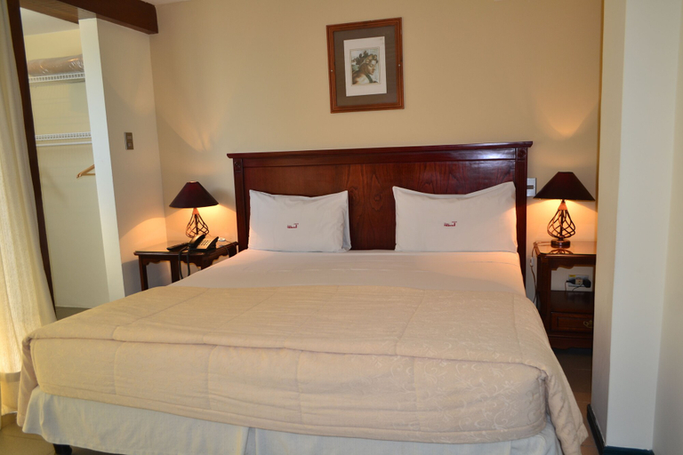 Bedroom 2, Apart Hotel Toborochi, Andrés Ibáñez