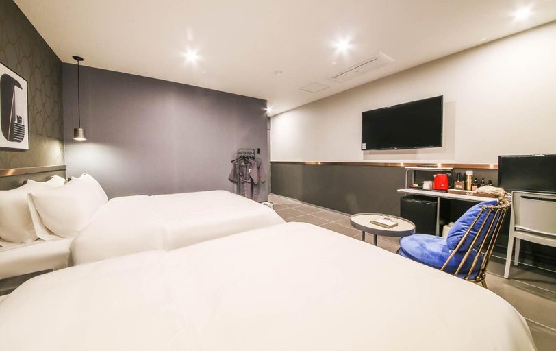 Bedroom 2, Gupo Brown-Dot Hotel, Gimhae