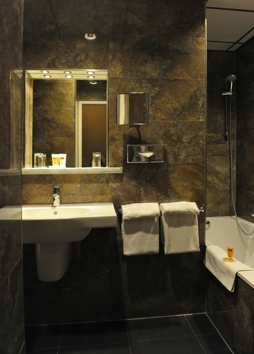 Bathroom 5, Apollofirst Boutique Hotel, Amsterdam
