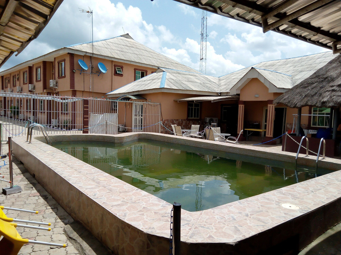 Sport & Beauty, Gen-Preston Hotel & Suites, Ewekoro