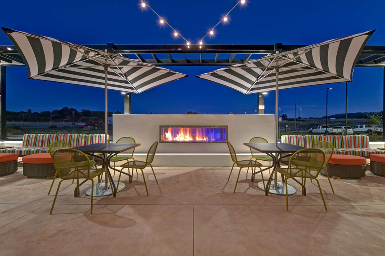 Food & Drinks 5, Home2 Suites by Hilton Atascadero, CA, San Luis Obispo