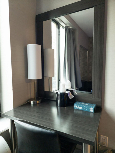 Others 5, Wheeler Hotel, New York