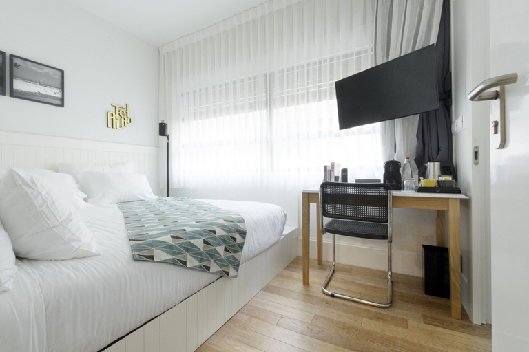 Bedroom 4, Lily & Bloom Hotel