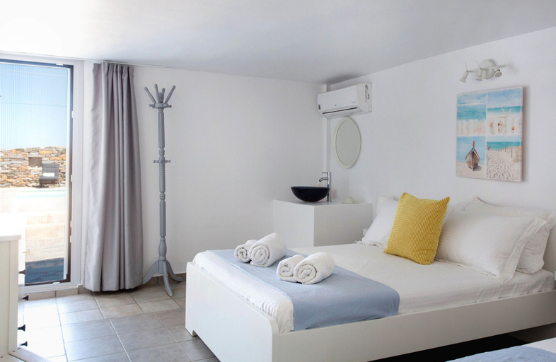 Bedroom 3, Villa Thea, South Aegean