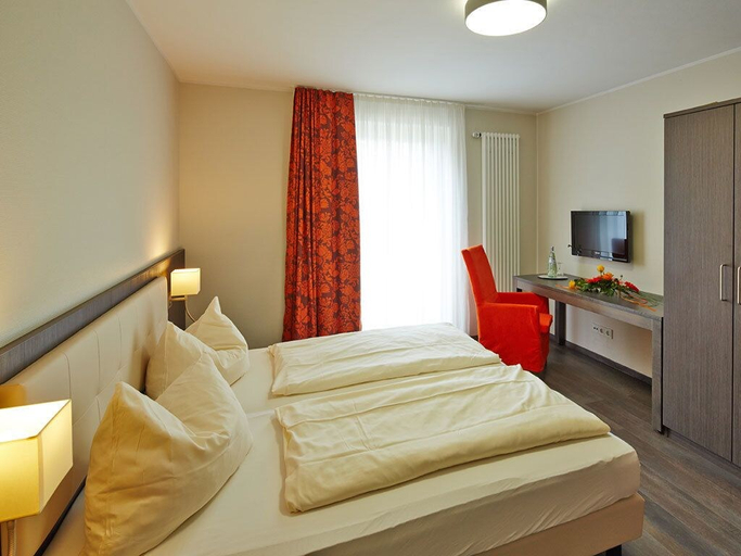 Bedroom 3, Hotel FIT, Rhein-Sieg-Kreis