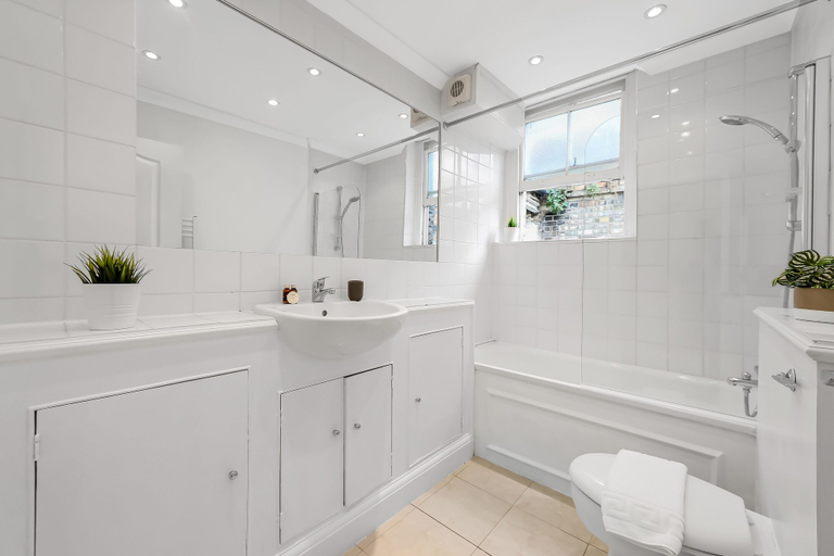 Bathroom 4, The Old Street Apartment, London