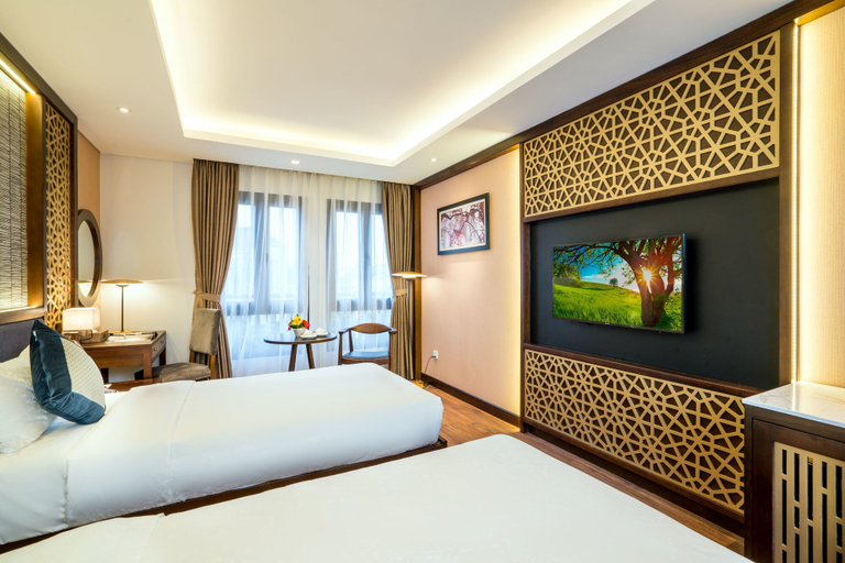 Bedroom 2, Conifer Grand Hotel, Hoàn Kiếm