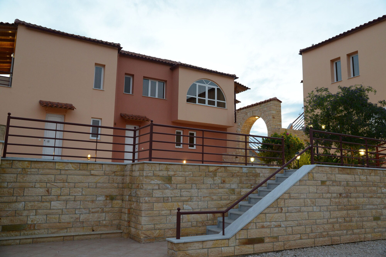 Exterior & Views 2, Maria's Filoxenia Suites, Peloponnese