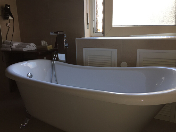 Bathroom 5, Wasserturm Hotel, Mannheim