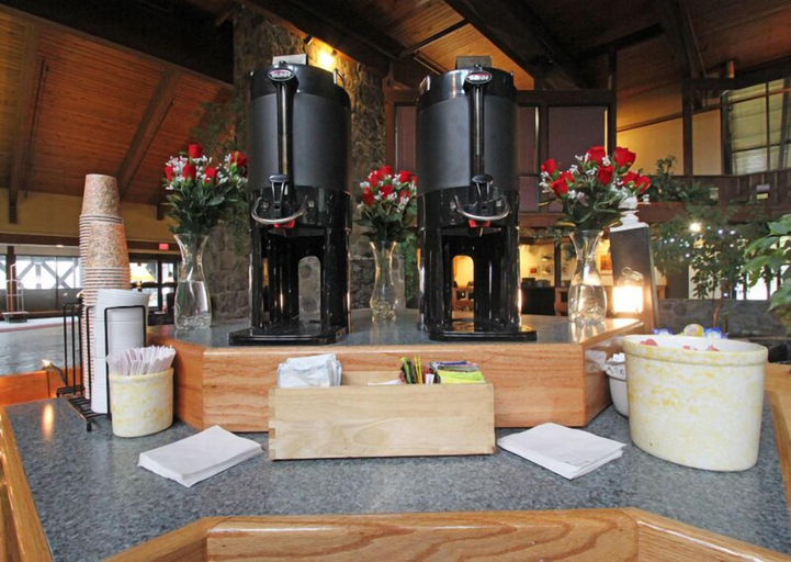 Food & Drinks 5, Fireside Inn & Suites West Lebanon, Grafton