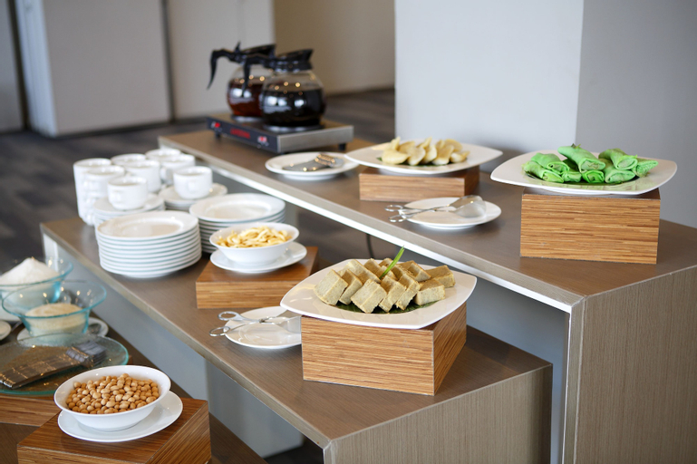 Food & Drinks 3, Amaris Hotel La Codefin Kemang, South Jakarta