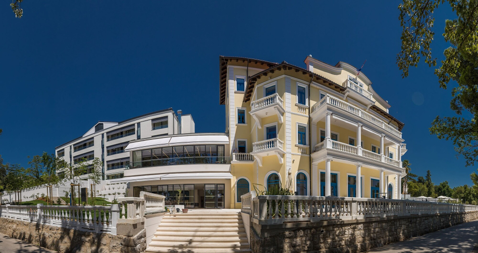 Exterior & Views 2, Boutique hotel Esplanade, Crikvenica