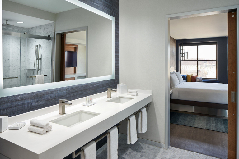 Bathroom 4, Marriott Owings Mills Metro Centre, Baltimore