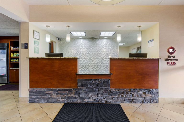 Public Area 2, Best Western Plus Wilmington/Wrightsville Beach, New Hanover