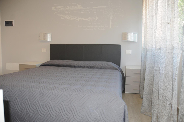 Bedroom 2, La Perla Affittacamere, La Spezia