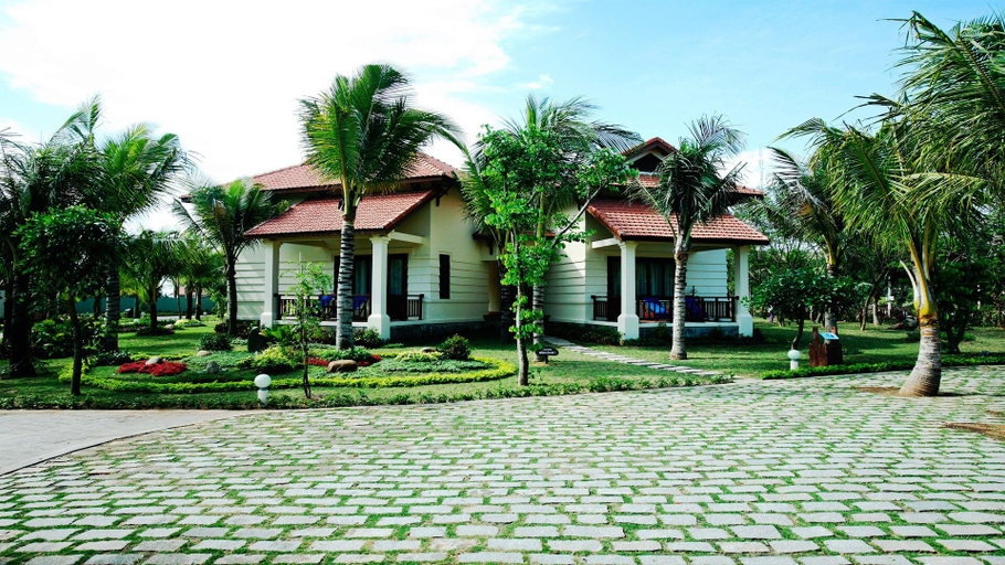 Exterior & Views 2, Golden Coast Resort and Spa, Phan Thiết