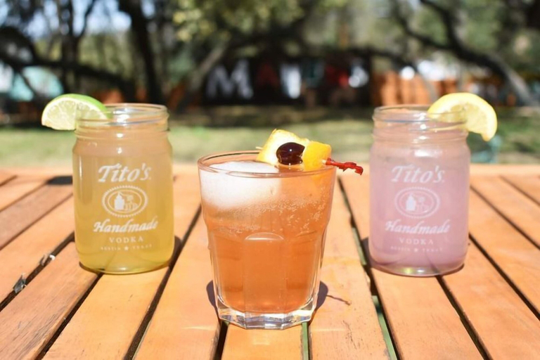 Food & Drinks 4, Maven's Inn & Grill, Comal